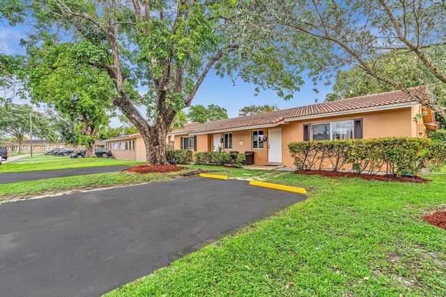3691 NW 78th Lane, Coral Springs, FL 33065