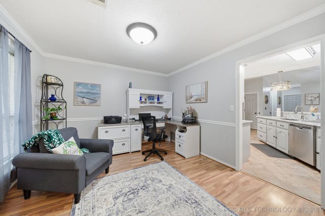 1101 N Navajo, Chouteau, OK 74337