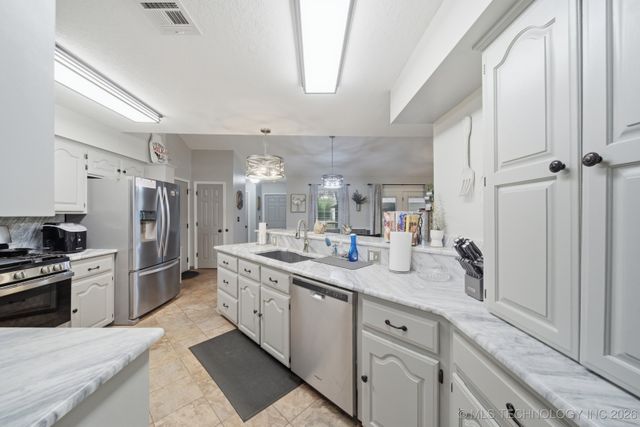 1101 N Navajo, Chouteau, OK 74337