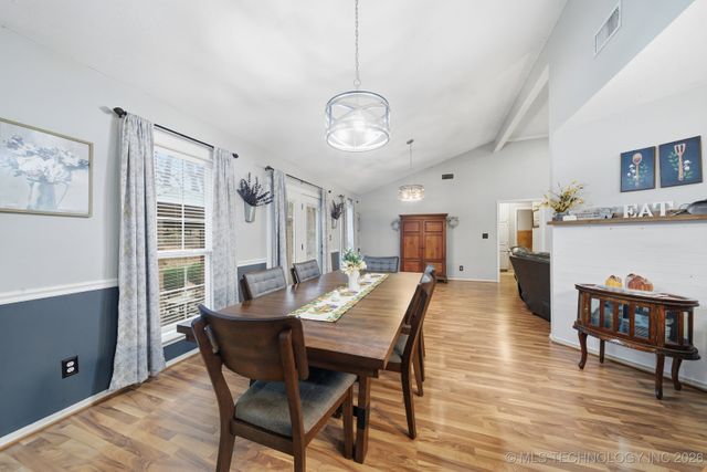 1101 N Navajo, Chouteau, OK 74337