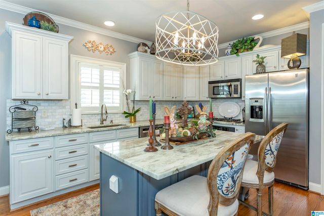 1005 WESLEY TRACE, Birmingham, AL 35242