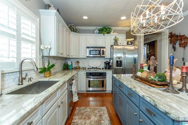 1005 WESLEY TRACE, Birmingham, AL 35242