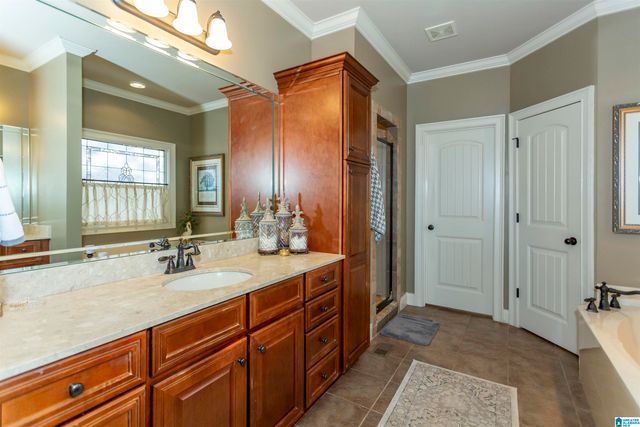 1005 WESLEY TRACE, Birmingham, AL 35242