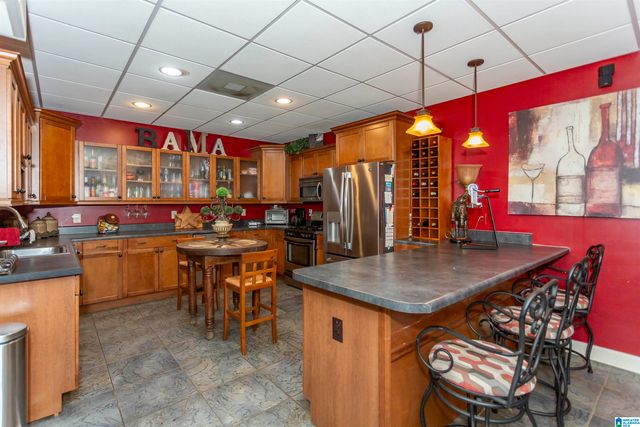 1005 WESLEY TRACE, Birmingham, AL 35242