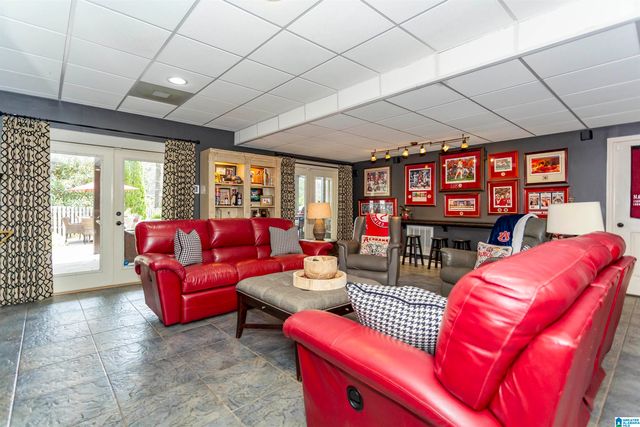 1005 WESLEY TRACE, Birmingham, AL 35242