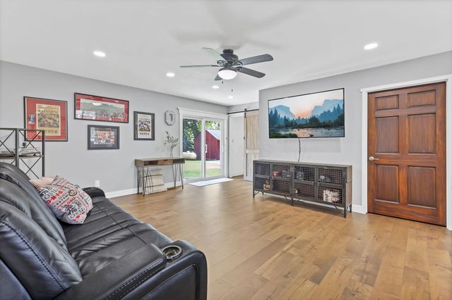 5531 SR 752, Ashville, OH 43103