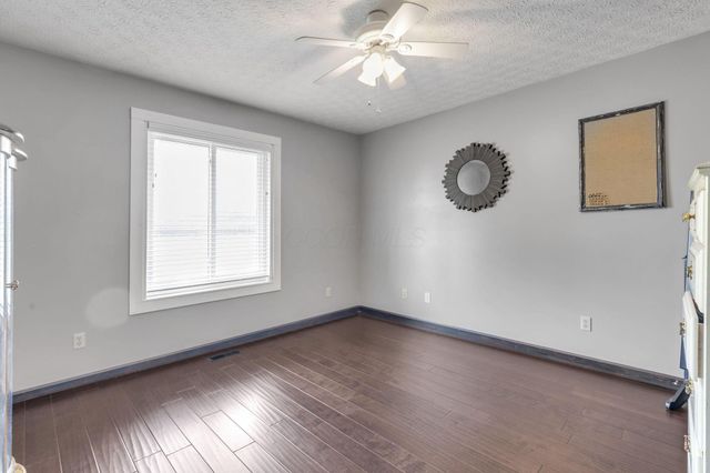 5531 SR 752, Ashville, OH 43103