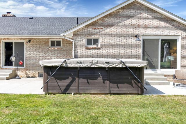 5531 SR 752, Ashville, OH 43103