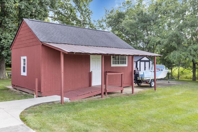 5531 SR 752, Ashville, OH 43103