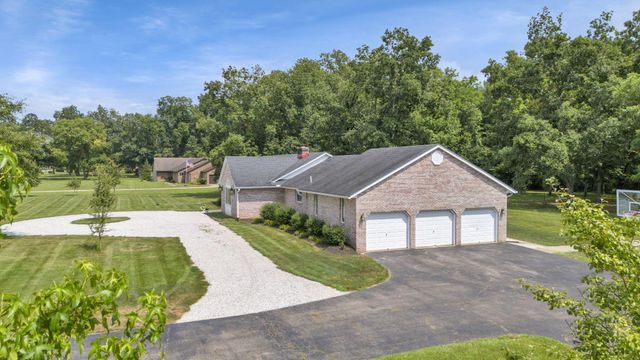 5531 SR 752, Ashville, OH 43103