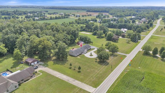 5531 SR 752, Ashville, OH 43103