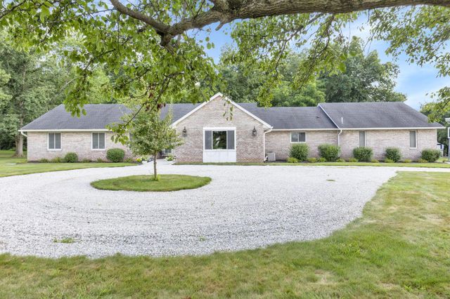 5531 SR 752, Ashville, OH 43103
