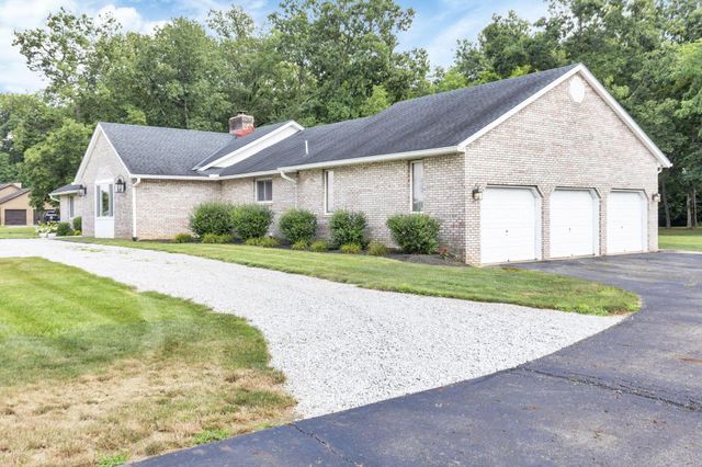 5531 SR 752, Ashville, OH 43103