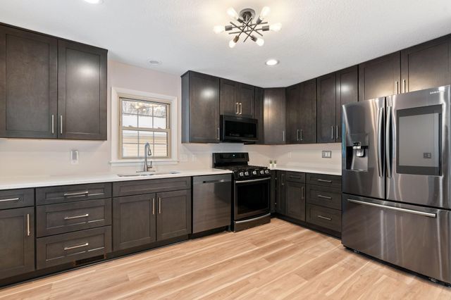 5656 Zane Avenue N, Crystal, MN 55429