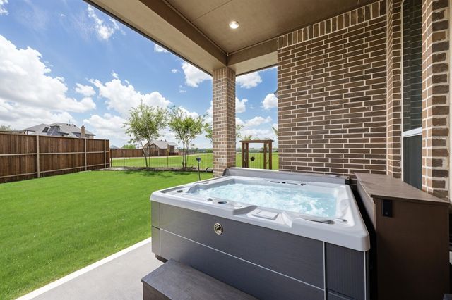 1733 Puglia Court, Mclendon Chisholm, TX 75032
