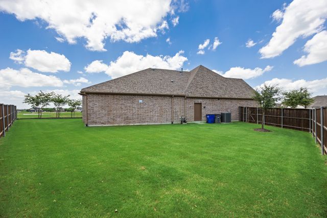 1733 Puglia Court, Mclendon Chisholm, TX 75032