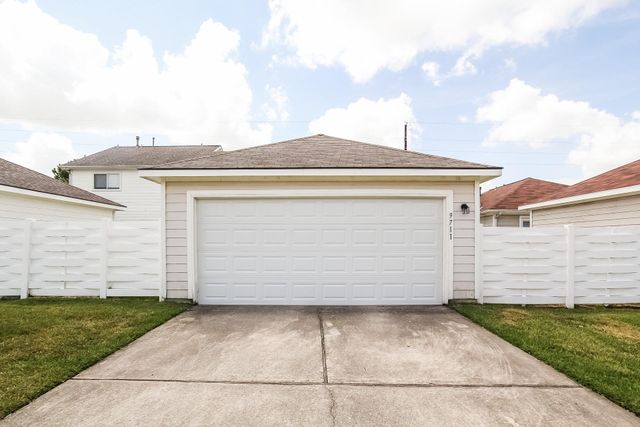 9711 Farrell Drive, Houston, TX 77070