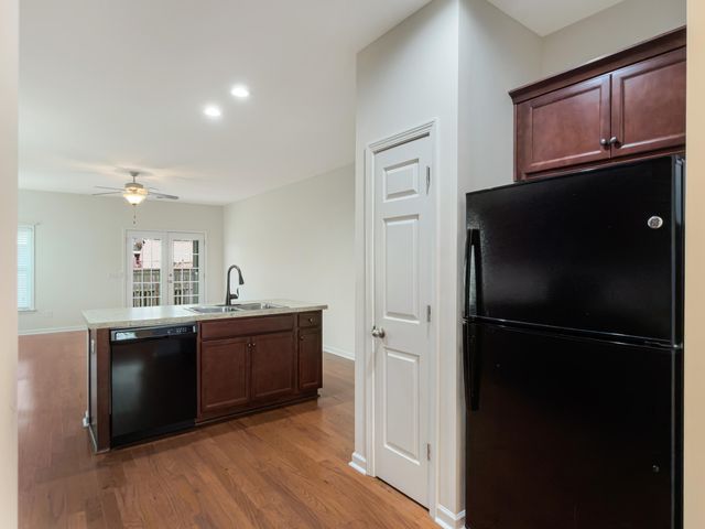 8145 Halbert Drive, North Charleston, SC 29406