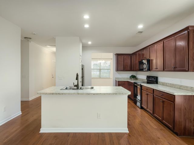 8145 Halbert Drive, North Charleston, SC 29406