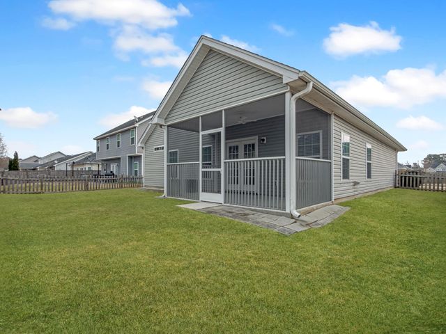 8145 Halbert Drive, North Charleston, SC 29406