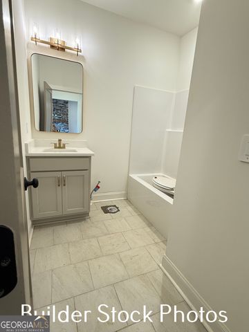 759 Hopewell Road, Forsyth, GA 31029