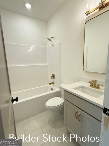 759 Hopewell Road, Forsyth, GA 31029