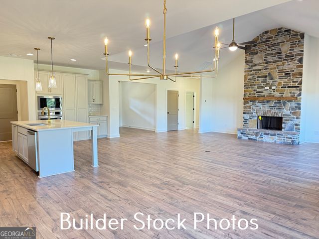 759 Hopewell Road, Forsyth, GA 31029