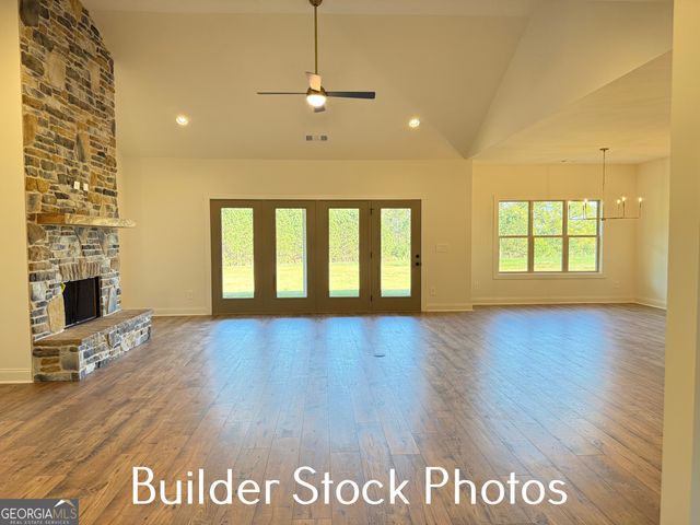 759 Hopewell Road, Forsyth, GA 31029