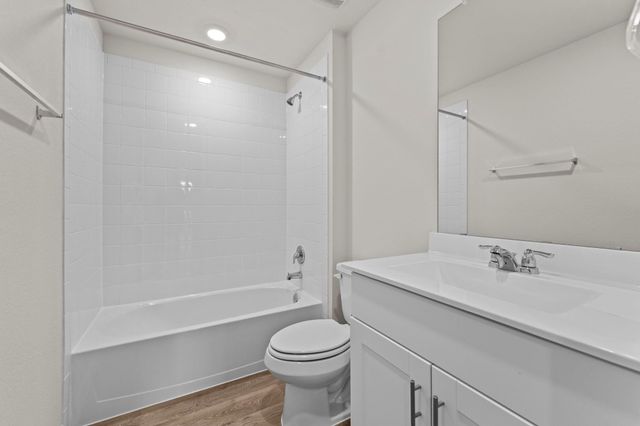 212 Raymondville PATH, San Marcos, TX 78666