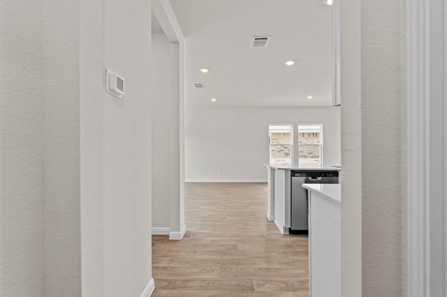 212 Raymondville PATH, San Marcos, TX 78666