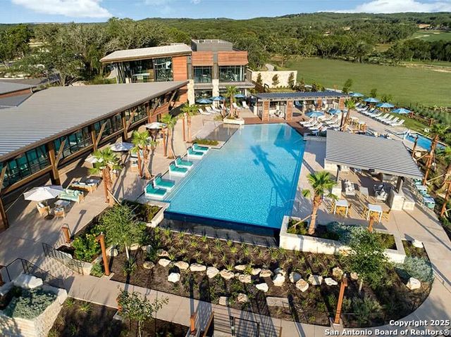 1355 Dancing Oak, San Marcos, TX 78666