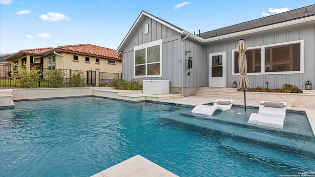1355 Dancing Oak, San Marcos, TX 78666