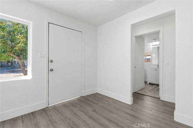 2225 E Lamona, Fresno, CA 93703