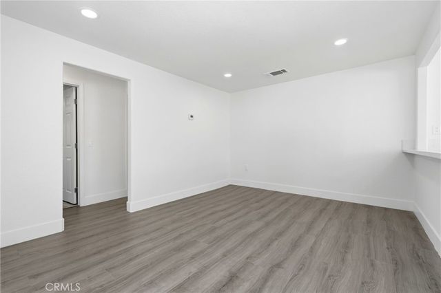 2225 E Lamona, Fresno, CA 93703
