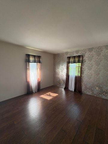 1814 Perry Lane, Burlington, KY 41005
