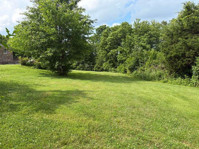1814 Perry Lane, Burlington, KY 41005