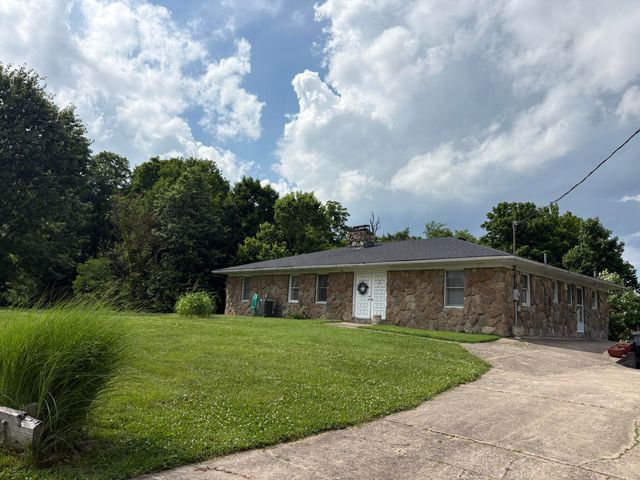 1814 Perry Lane, Burlington, KY 41005