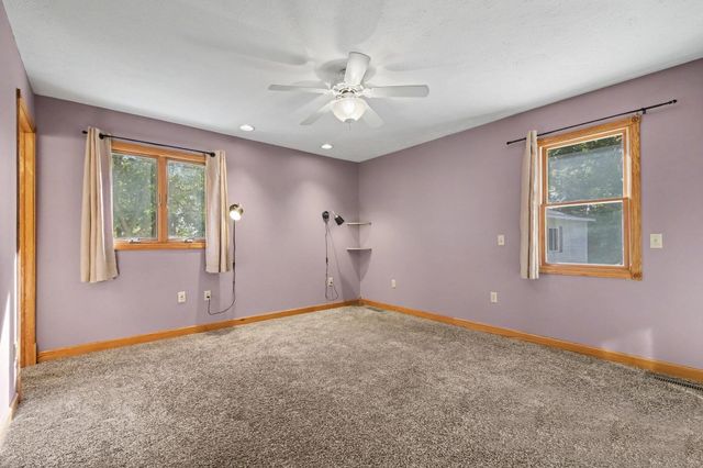 4533 Fruit Ridge Avenue NW, Grand Rapids, MI 49544