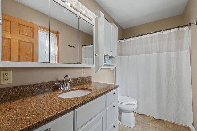 4533 Fruit Ridge Avenue NW, Grand Rapids, MI 49544