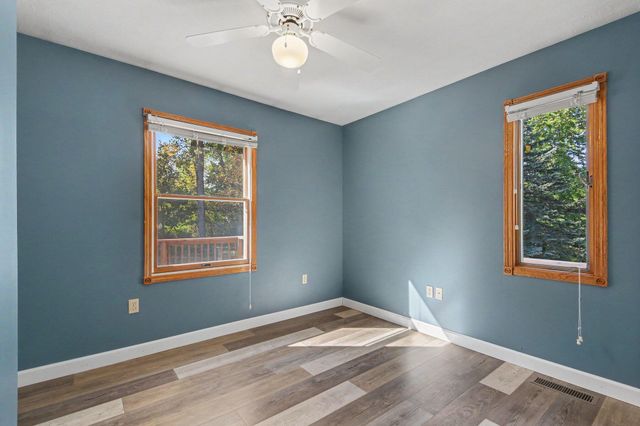 4533 Fruit Ridge Avenue NW, Grand Rapids, MI 49544