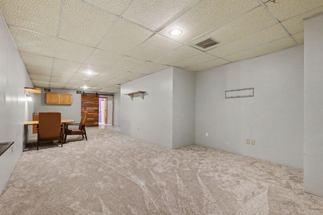 4533 Fruit Ridge Avenue NW, Grand Rapids, MI 49544