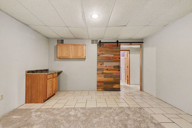 4533 Fruit Ridge Avenue NW, Grand Rapids, MI 49544