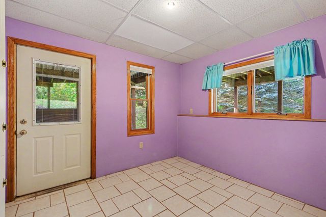 4533 Fruit Ridge Avenue NW, Grand Rapids, MI 49544