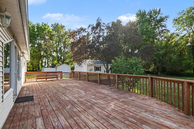 4533 Fruit Ridge Avenue NW, Grand Rapids, MI 49544