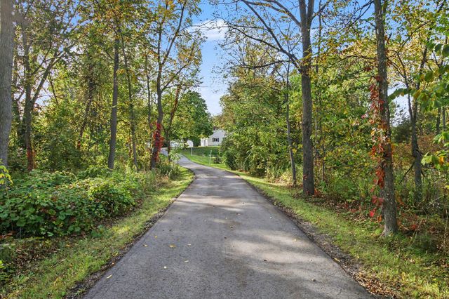 4533 Fruit Ridge Avenue NW, Grand Rapids, MI 49544