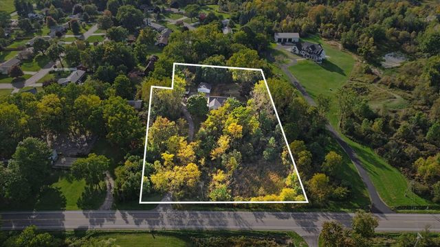 4533 Fruit Ridge Avenue NW, Grand Rapids, MI 49544