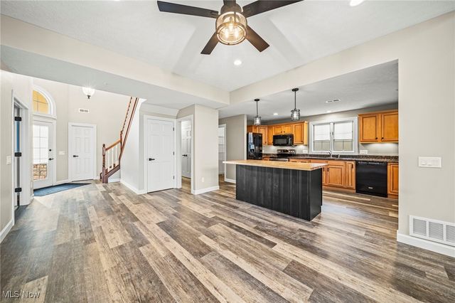 11195 Caddie Lane, Concord, OH 44077