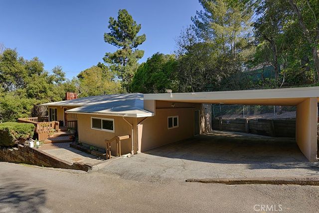 3720 Broadlawn Drive, Los Angeles, CA 90068