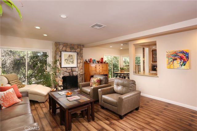 3720 Broadlawn Drive, Los Angeles, CA 90068