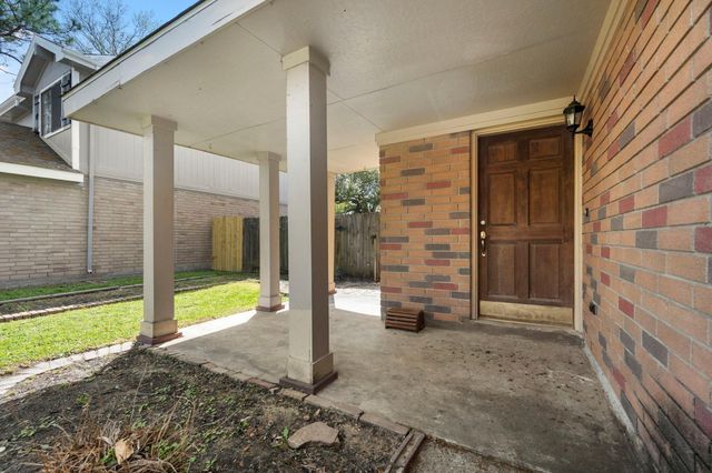 15419 Scenic Haven Drive, Houston, TX 77083